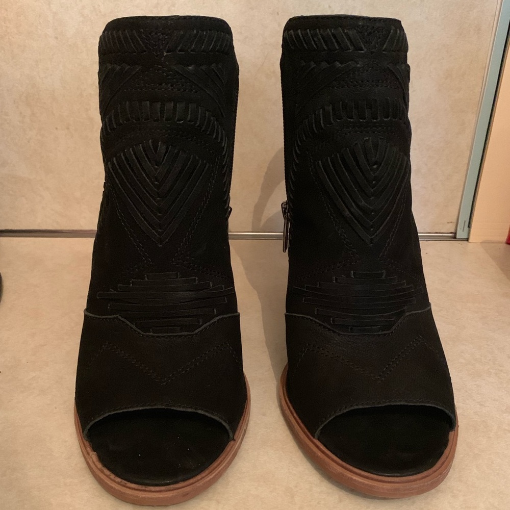 Vince Camuto - Peep Toe Booties